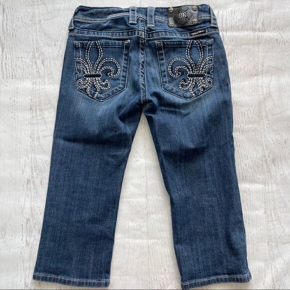 Miss Me fleur de lis pocket detailed crops Sz 28 - Picture 5 of 8